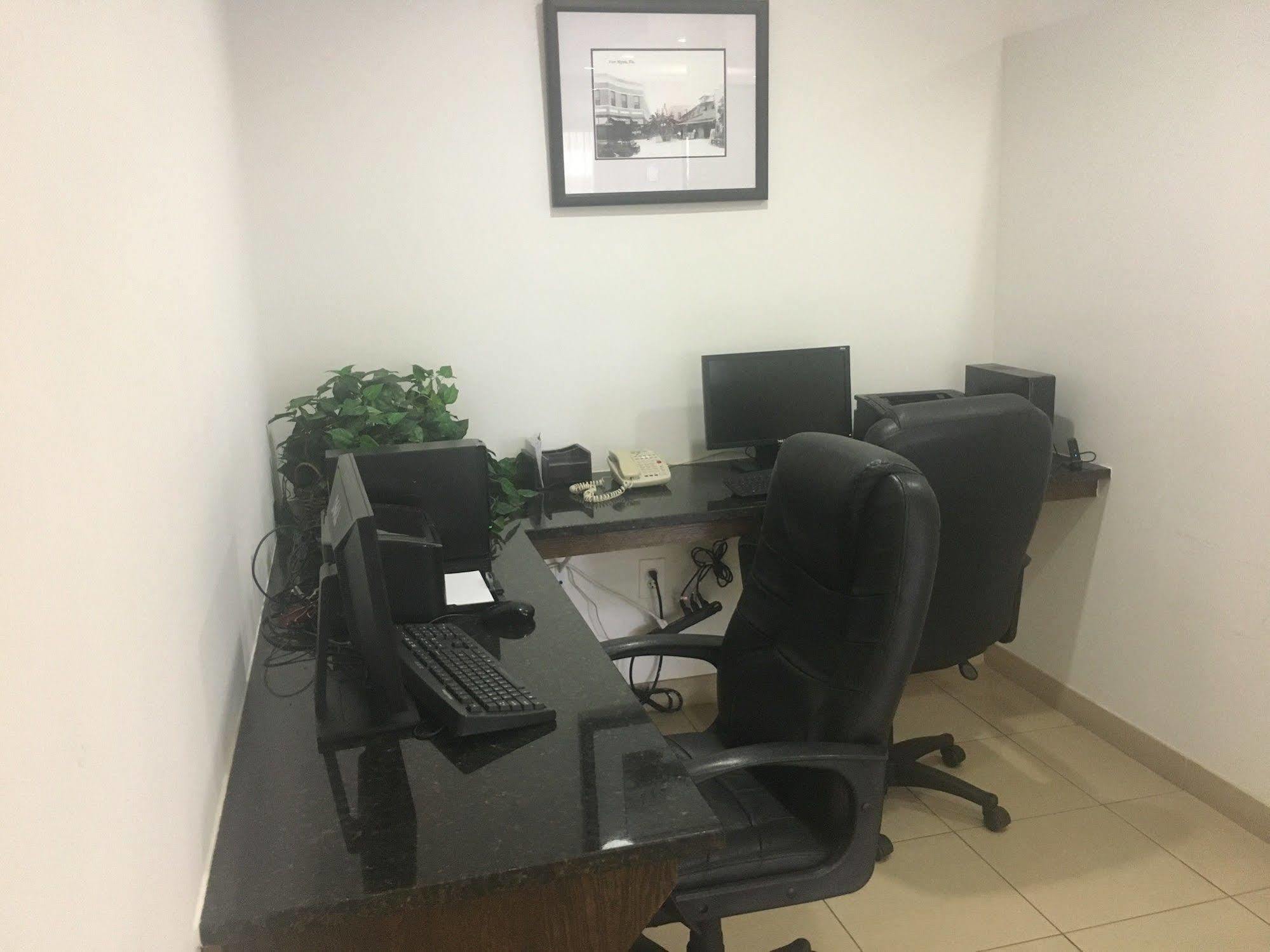 Holiday Inn - Fort Myers - Downtown Area By Ihg Esterno foto